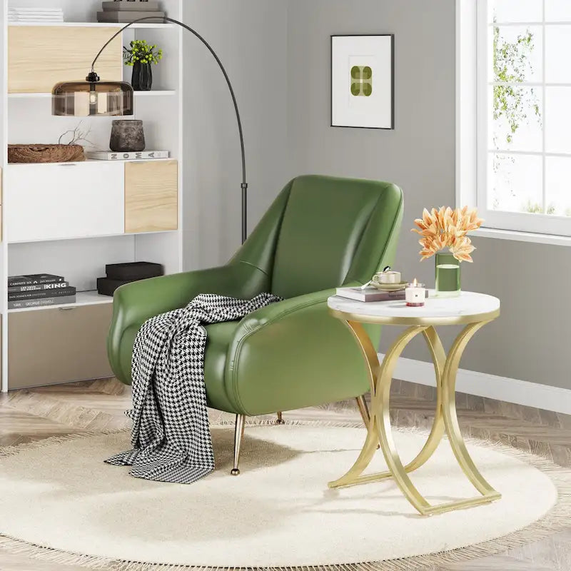 Kleiner, moderner runder Beistelltisch, Couchtisch, Nachttisch mit goldfarbenem Metallgestell und Kunstmarmor-Furnier aus Holzwerkstoff für das Wohnzimmer