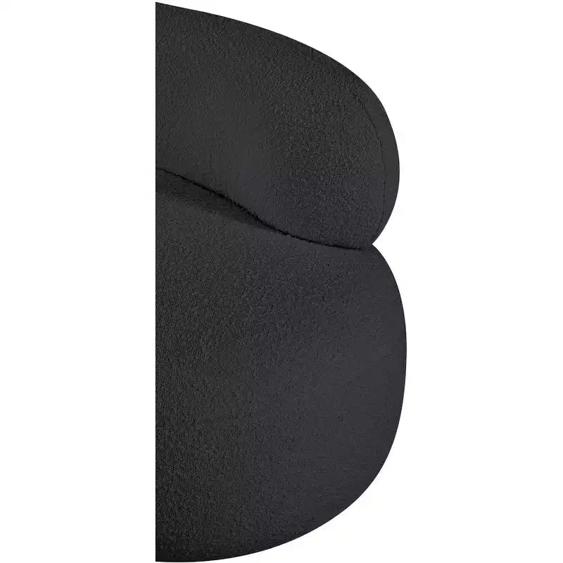 Meridian Furniture Venti Stuhl aus Bouclé-Stoff