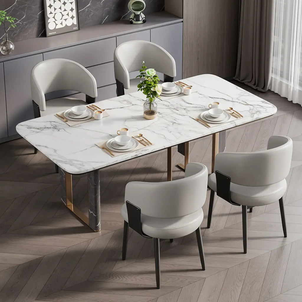 Modern gepolsterter Esszimmerstuhl in Glam-Optik mit Lederbezug