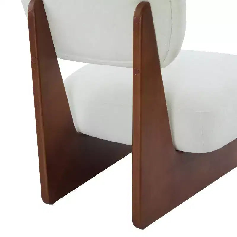 Set aus 2 modernen beigen Loungesesseln mit Polyesterbezug, stabilem Holzgestell, für verschiedene Räume