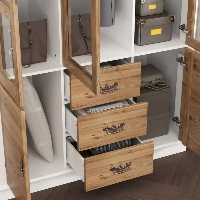 Vintage-inspiriertes zweiteiliges Kleiderschrank-Set mit Metallakzenten
