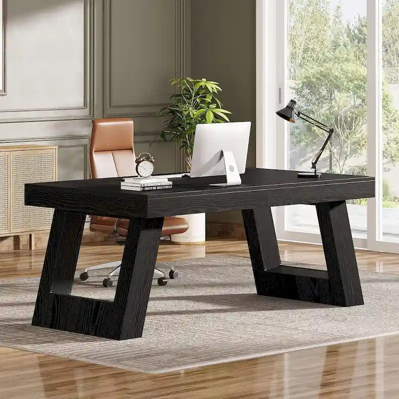 160 cm breiter Chefschreibtisch aus Holz, großer Computertisch fürs Homeoffice