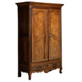 Antiker französischer Renaissance-Revival-Nussbaumschrank, um 1840