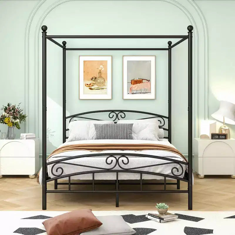 Queen-Size Himmelbett-Metallrahmen mit Vintage-Kopfteil und 31,5 cm Stauraum unter dem Bett
