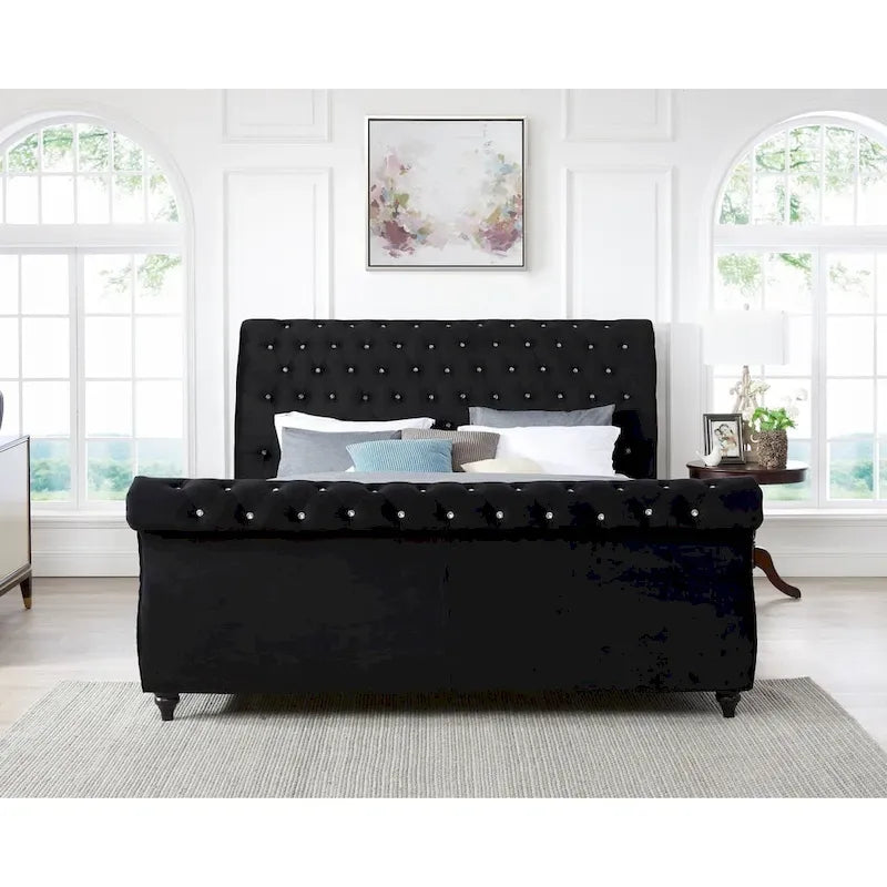 Schlittenbett aus schwarzem Samt mit Kristallknopfheftung