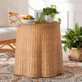 bali & pari Palm Bohemian Honig-Wabentisch aus Rattan in Muschelform, Beistelltisch