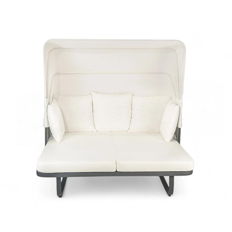 57 Outdoor-Tagesbett aus Rattan fürs Patio
