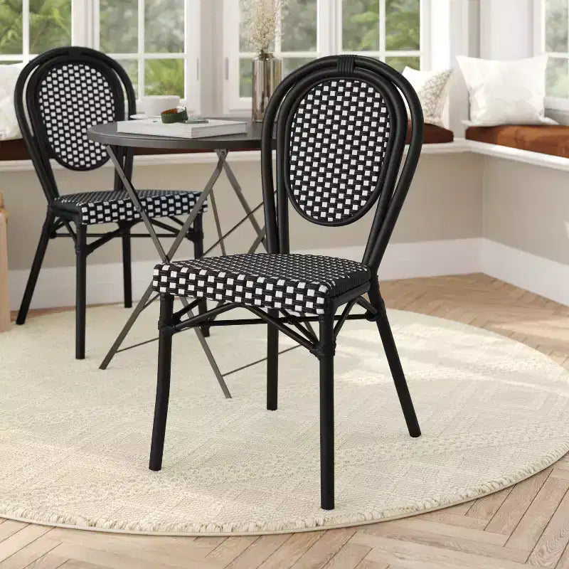 Flash Furniture Lourdes stapelbarer Thonet-Bistrostuhl für den gewerblichen Innen- und Außenbereich, PE-Rattan und Aluminiumgestell