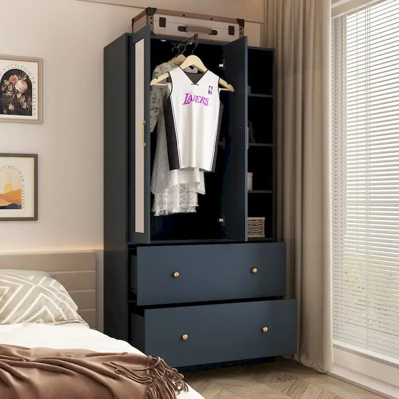 Kleiderschrank mit Spiegel, verstellbarer Kleiderstange und platzsparendem Design