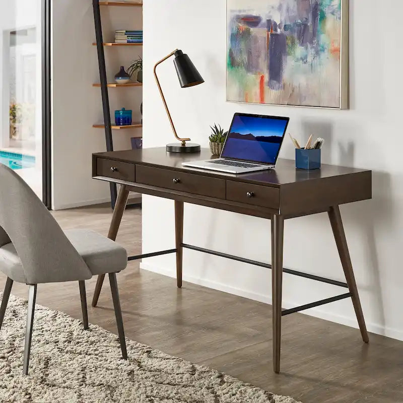 Aksel Wood Schreibtisch mit 3 Schubladen von iNSPIRE Q Modern