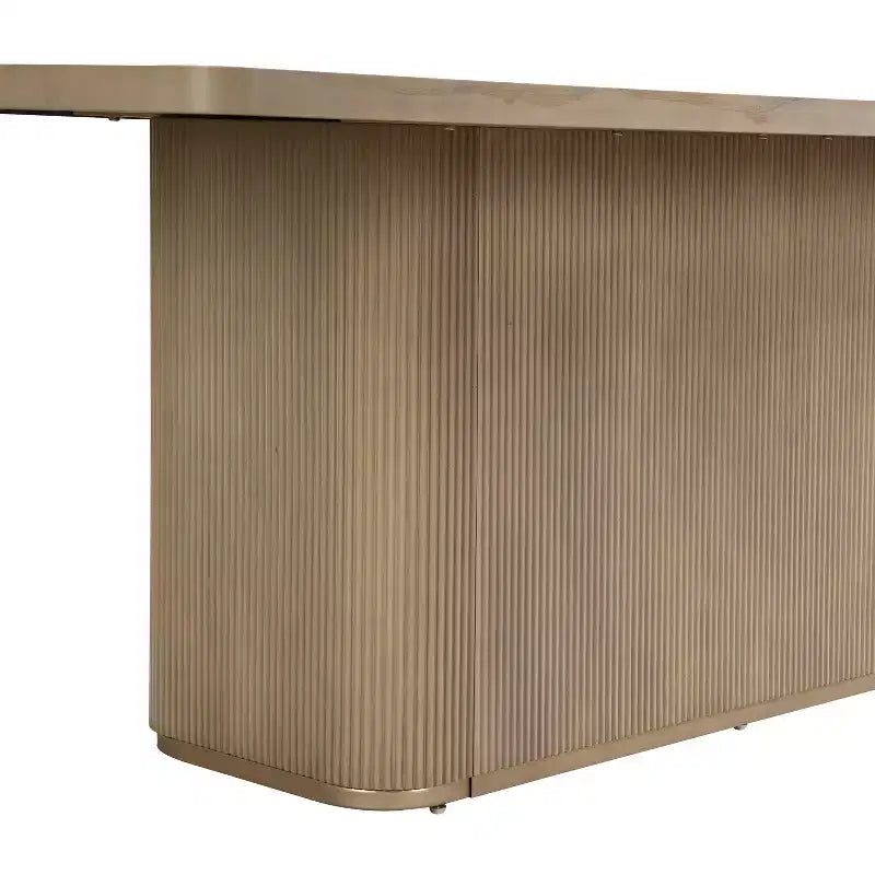 Yutthana Modern 7-teilige Essgruppe aus Holz und Metall mit gepolsterten Stühlen