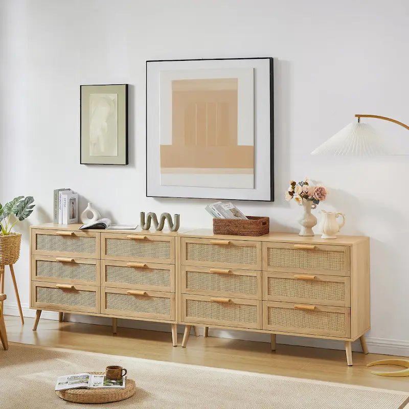 Schlafzimmerkommode mit Rattanfronten